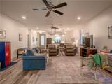 638 Oak Lane - Photo 14
