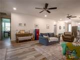 638 Oak Lane - Photo 16