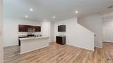 421 Hector Loop - Photo 18