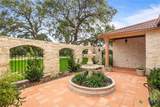 166 Post Oak Bend - Photo 4