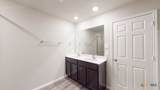 548 Hector Loop - Photo 22