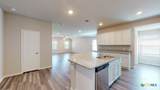 548 Hector Loop - Photo 9