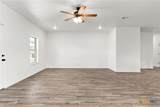 828 Elijah Ln - Photo 6