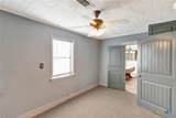 407 Bois D Arc Street - Photo 32
