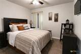300 Lowes Boulevard - Photo 28