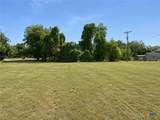 105 Navasota Lane - Photo 4