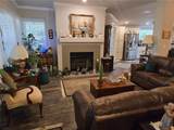 327 Reyna Lane - Photo 3