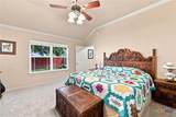1006 Shady Hollow Court - Photo 17