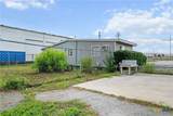 2517 Interstate 35 - Photo 10