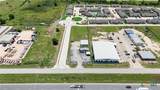 2517 Interstate 35 - Photo 2