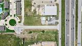 2517 Interstate 35 - Photo 20