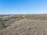 5225 Fm 2001 - Photo 10