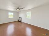 614 Red Oak Woods - Photo 17