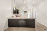 410 Avenue C - Photo 10