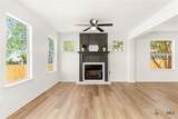 208 Langely - Photo 6