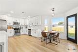 208 Langely - Photo 8
