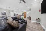 28099 Fm 2670 - Photo 11
