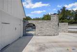 28099 Fm 2670 - Photo 29
