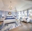 210 Navarro - Photo 16