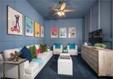 210 Navarro - Photo 40