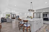 910 Star Lane - Photo 10