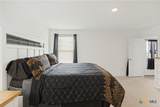 913 Riviera Court - Photo 14