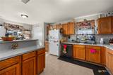 3320 Fm 243 - Photo 14
