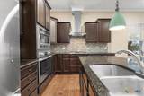 1009 Highknoll Lane - Photo 14
