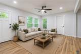 1412 Avenue D - Photo 3