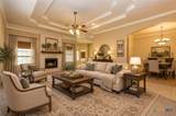 404 Wrought Iron Drive - Photo 2