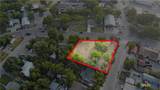 962 Castell Avenue - Photo 9