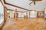 640 Woodlake Drive - Photo 16