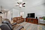 733 Peak Place - Photo 4