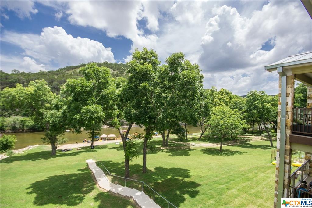 540 River Run - Photo 1