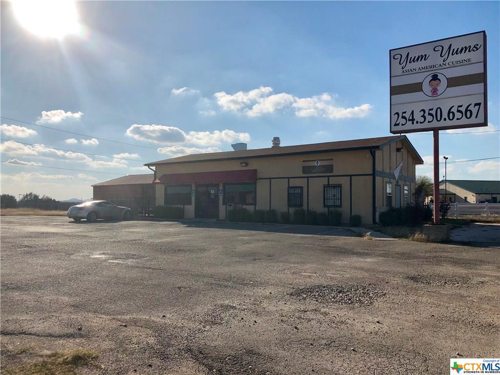 1100 Fm 2410 - Photo 1