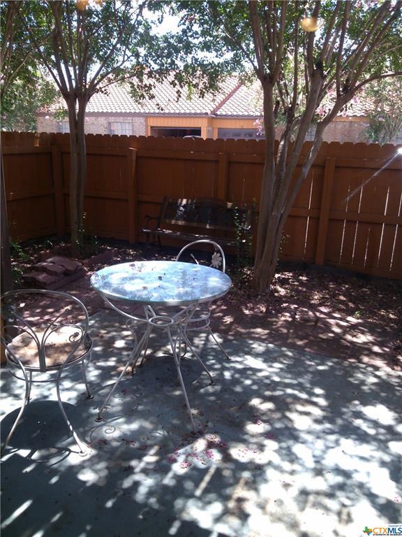 1133 Ashby - Photo 1