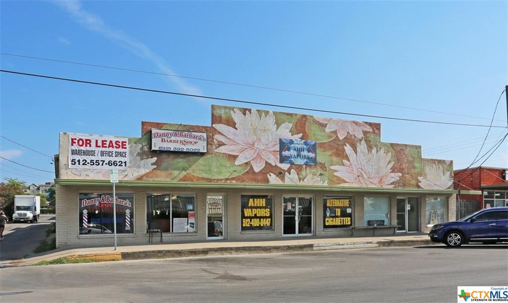 212 San Antonio - Photo 1