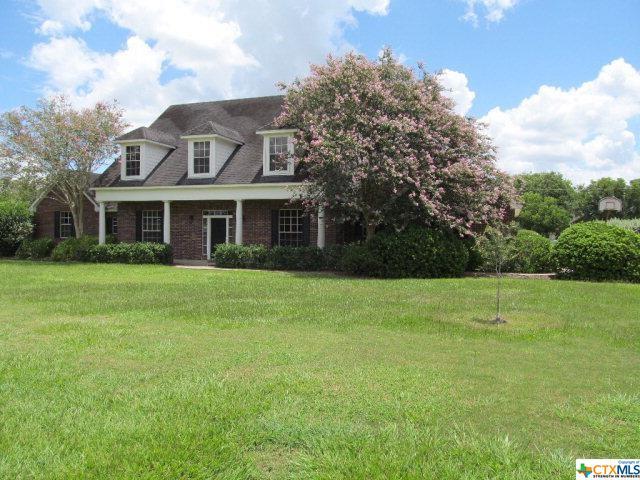 401 Basswood - Photo 1