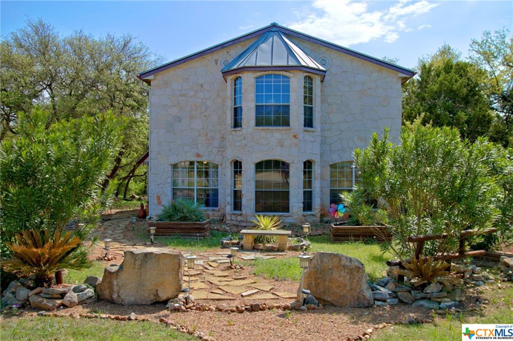 850 La Paloma - Photo 1