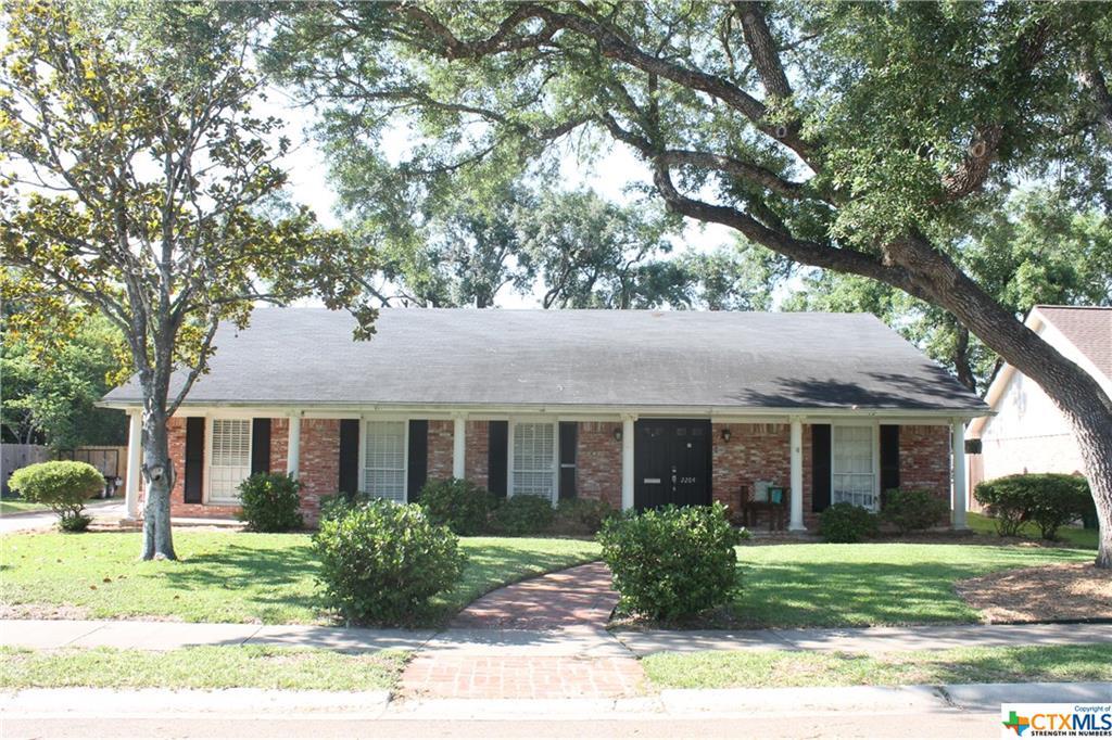2204 Bon Aire Avenue - Photo 1