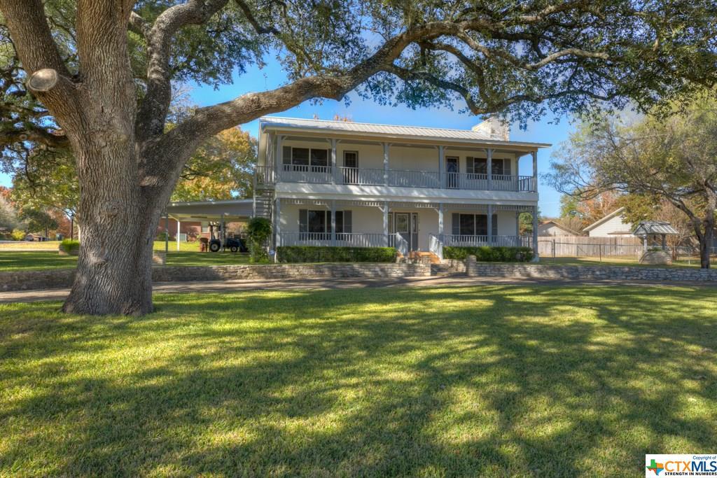 108 Doris - Photo 1