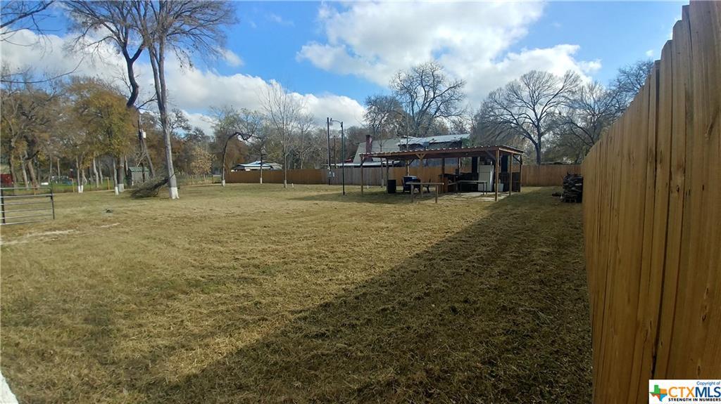 317 Meadow Lake - Photo 1