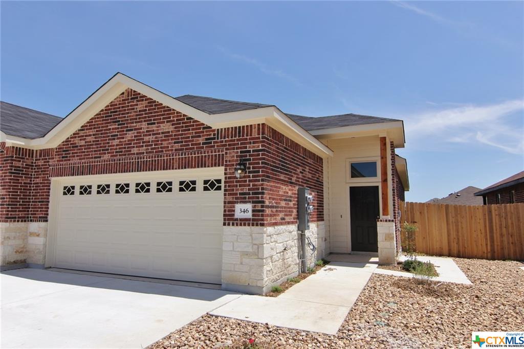 346 Creekside Curve - Photo 1