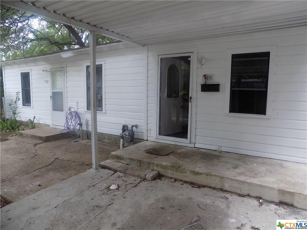 709 Mary Jane Street - Photo 1