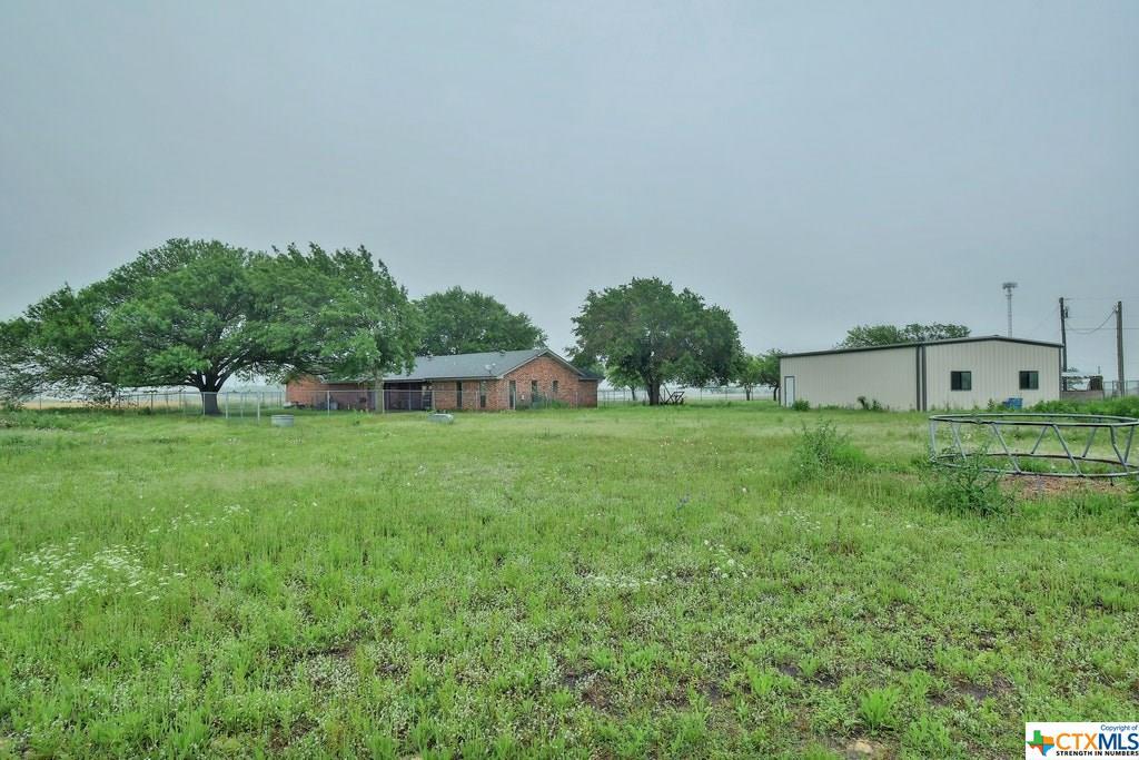 11001 Interstate 35 - Photo 1