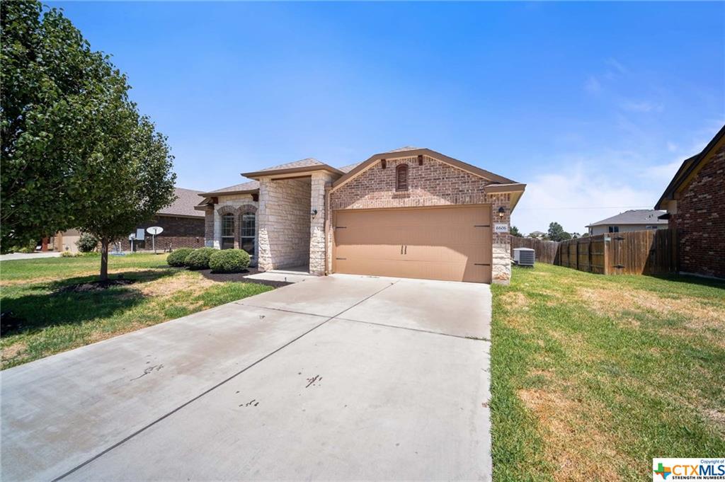 6606 Golden Oak Lane - Photo 1