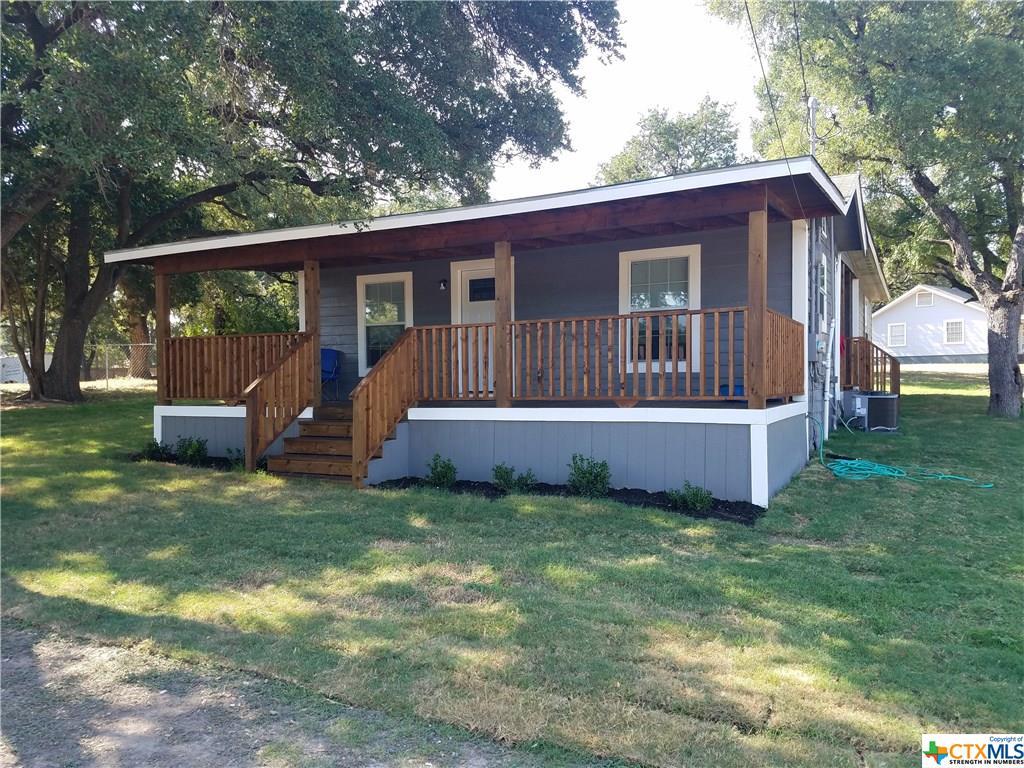 800 Avenue D - Photo 1