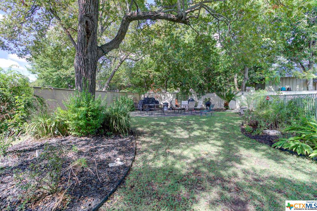472 San Antonio Street - Photo 1