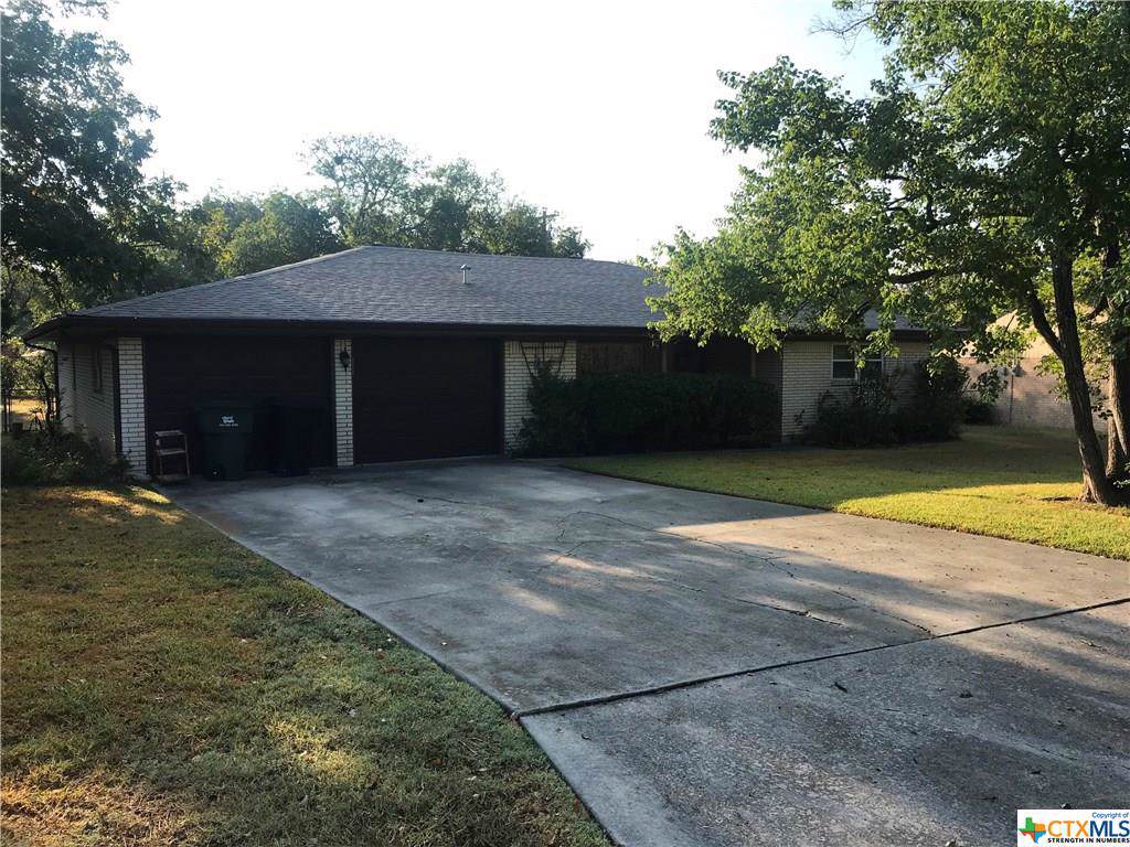 313 Apache Drive - Photo 1