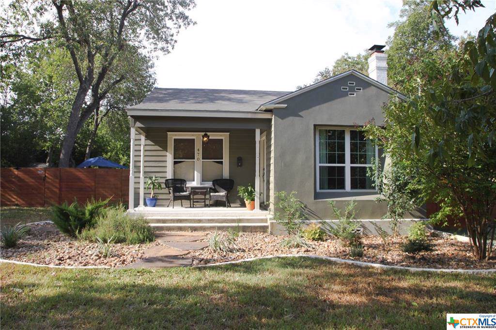 470 Hickory Avenue - Photo 1